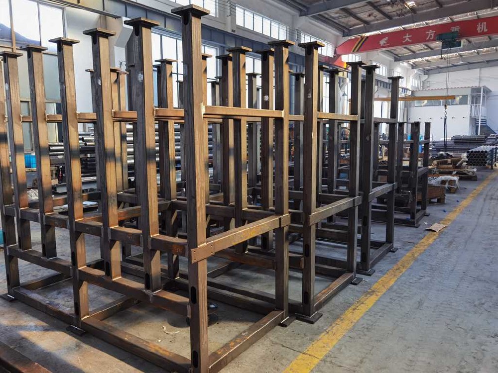 玻璃生产线配套装备钢结构焊接